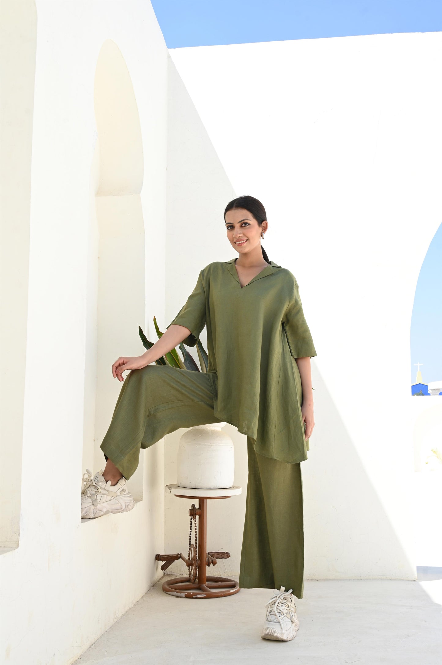 Moss Drift Linen High Rise Bottoms with Elasticated Waistband