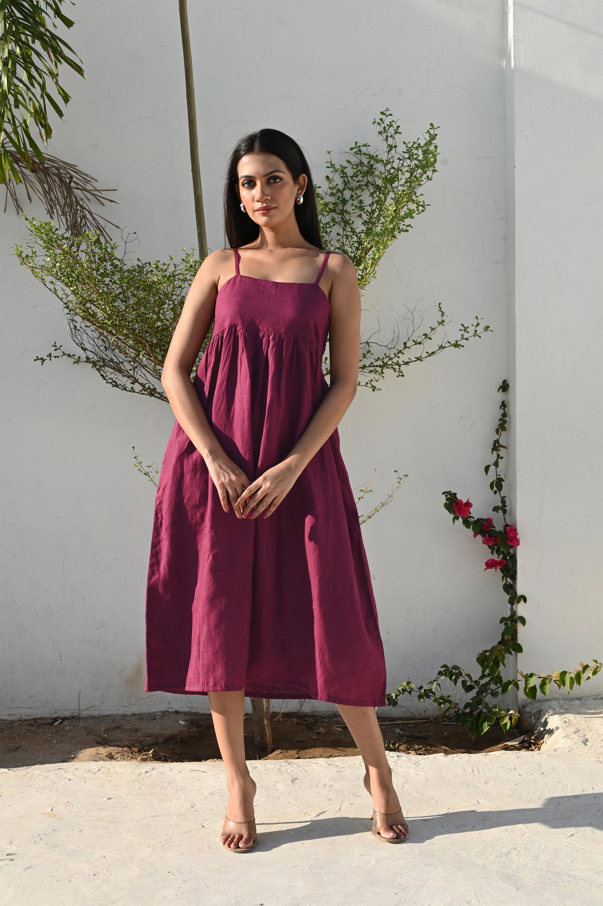 Burgundy Midi Empire Waist Dress with Spaghetti Straps - Blood Red / S Burgundy Midi Empire Waist Dress with Spaghetti Straps - Blood Red / S